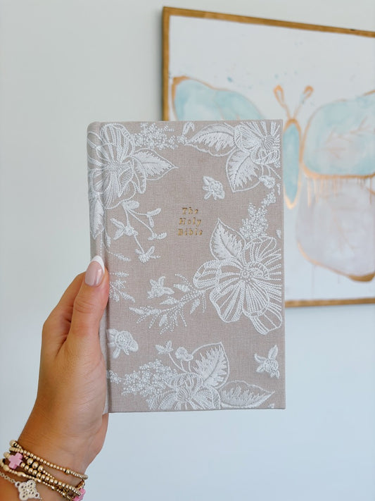 Sweet Grace NLT Bible