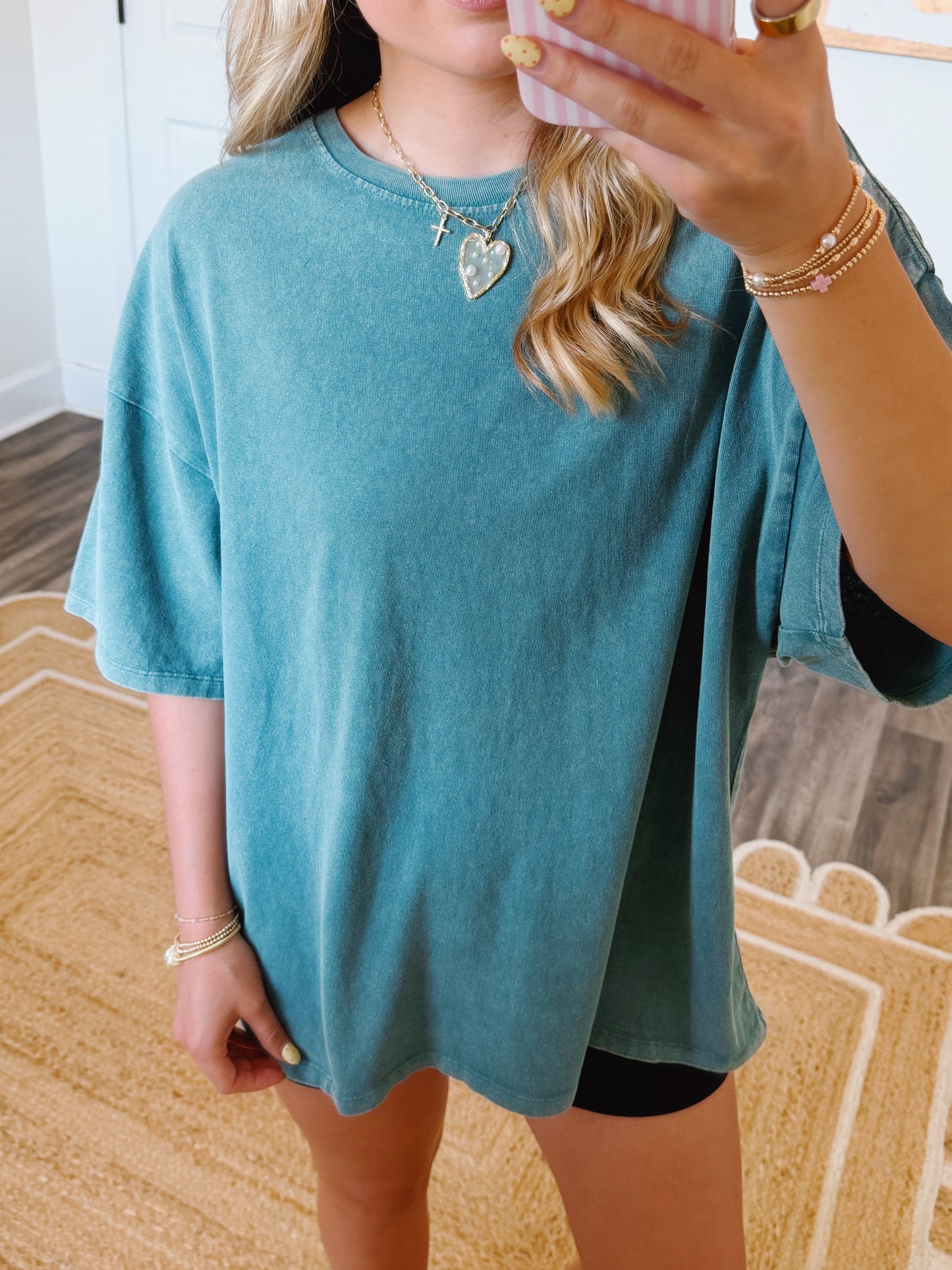 Essential Tee in Evergreen