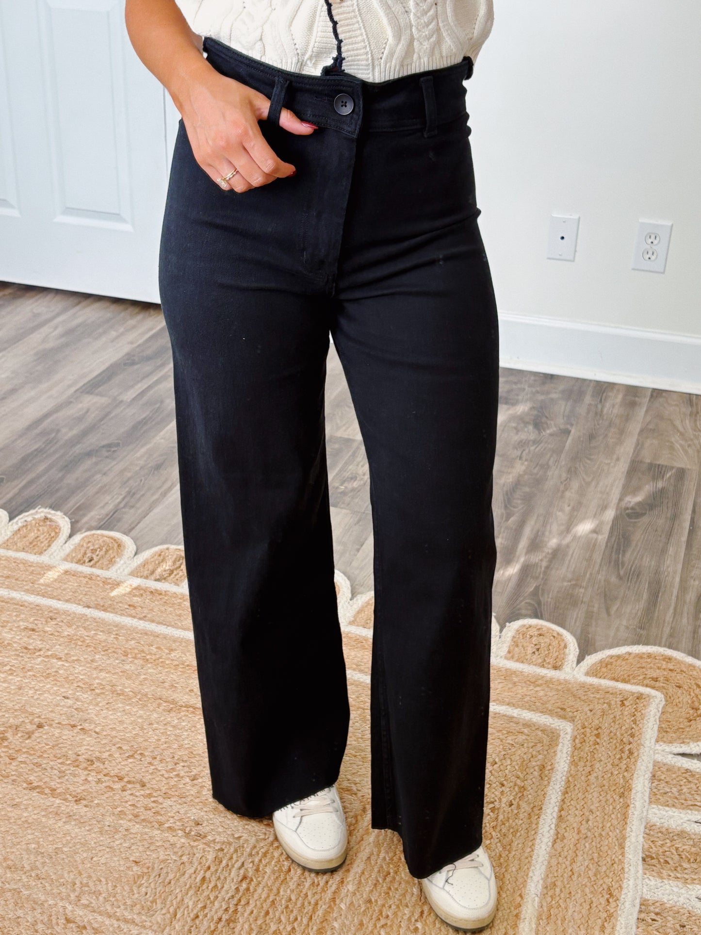 Black Wide Leg Jeans