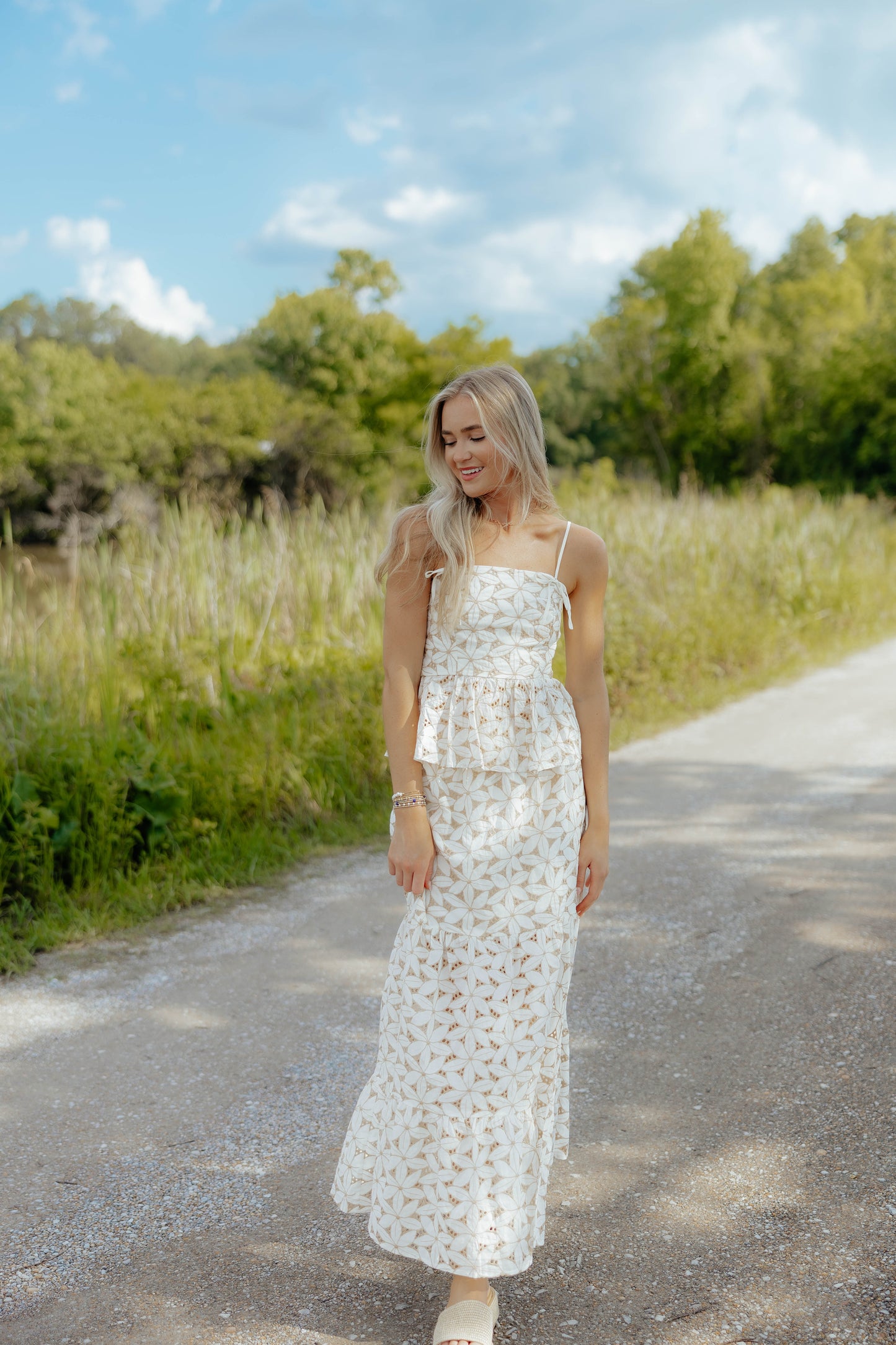 Lily Eyelet Set