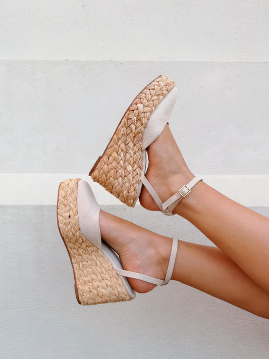 Azura Wedge-Beige