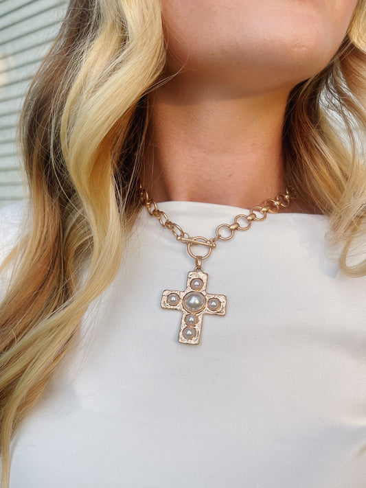 Pearl Chunky Cross Necklace