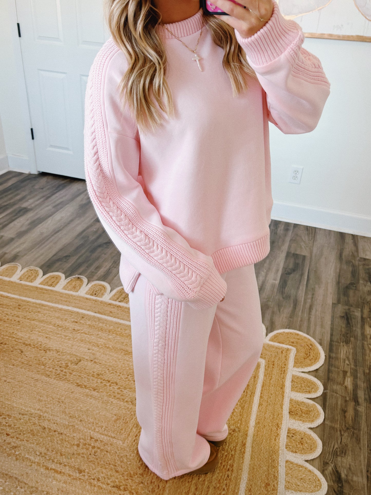 Cabin Cozy Lounge Set in Pink