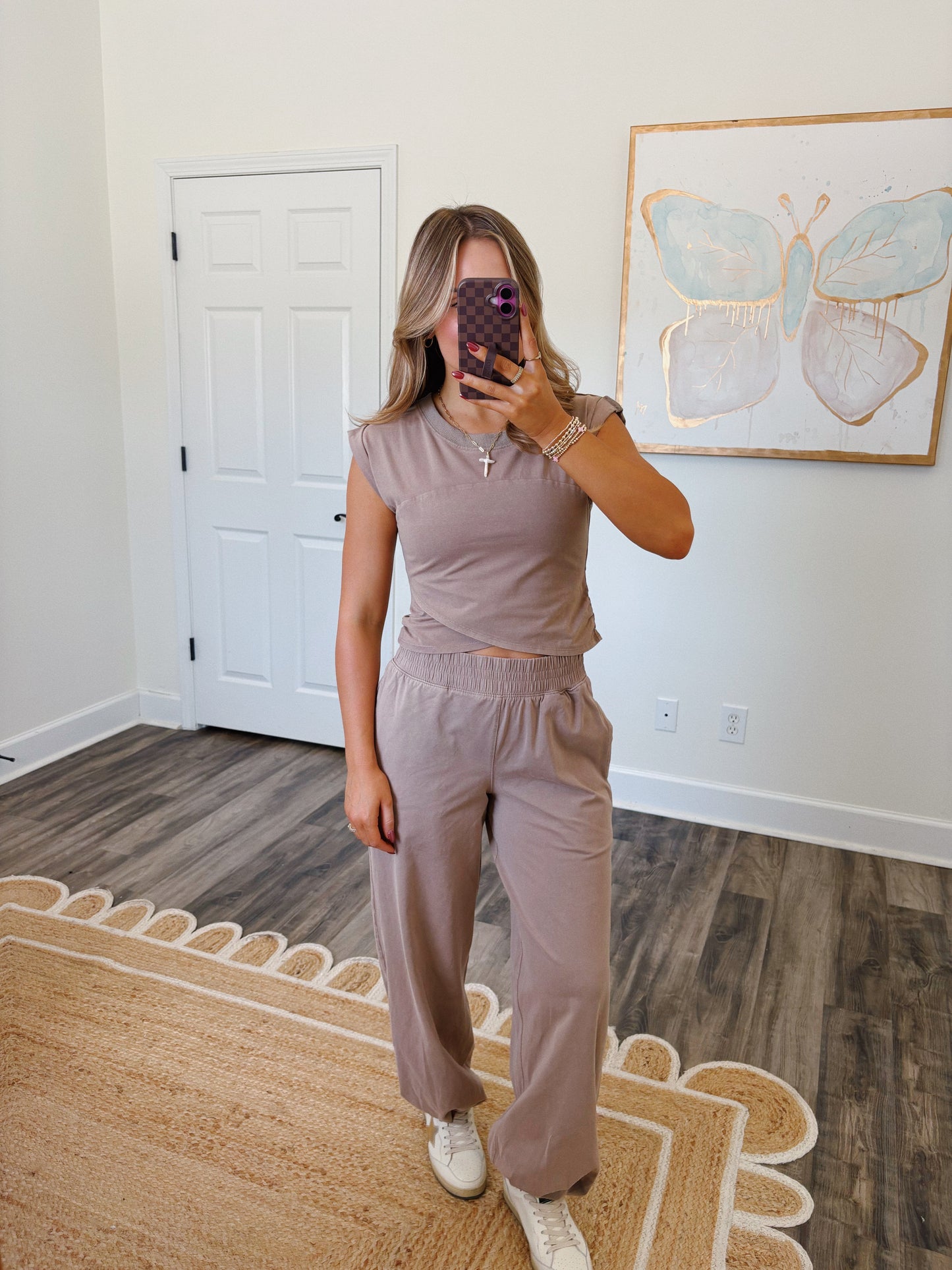 Taupe Crossover Set