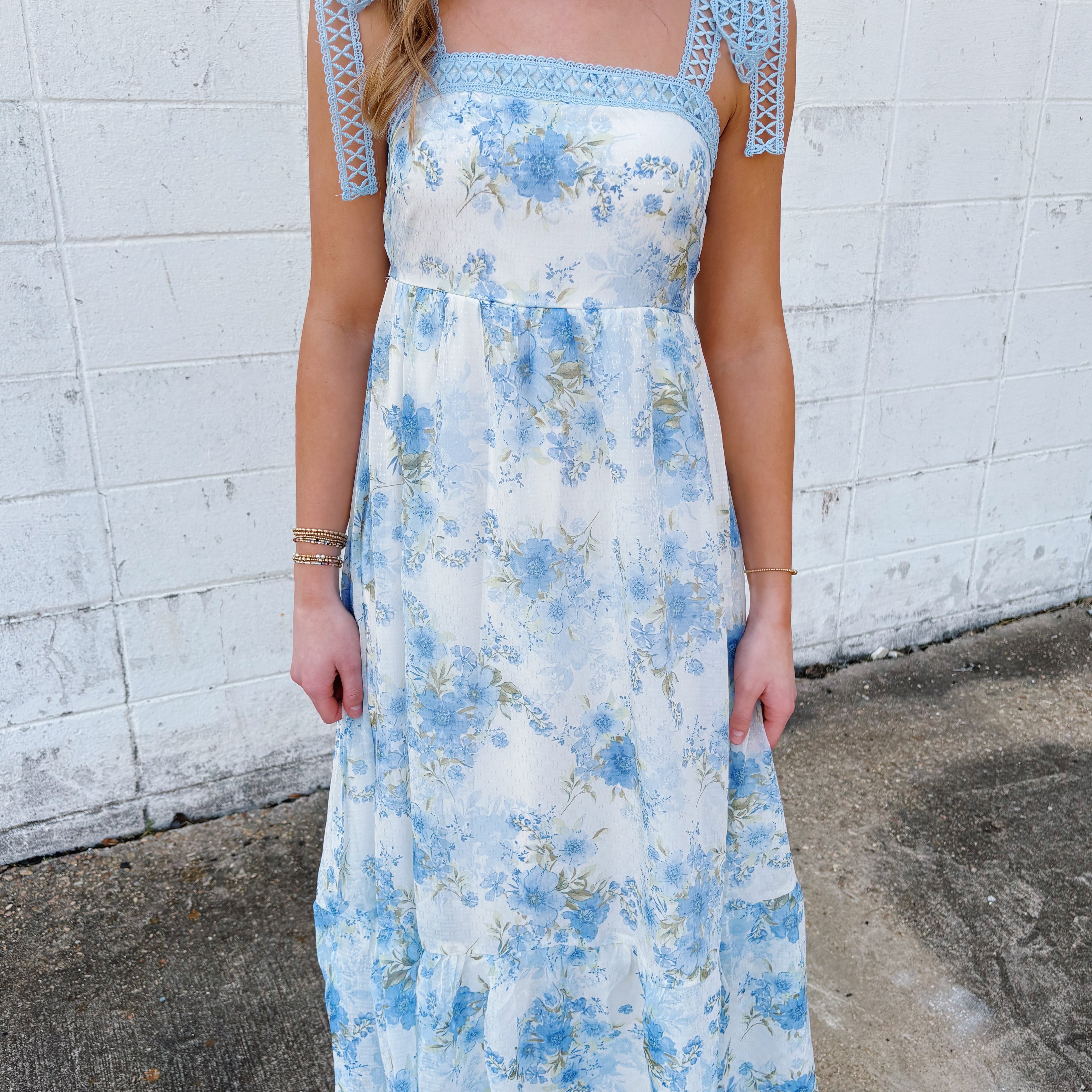 Blooming Lace Dress Blue