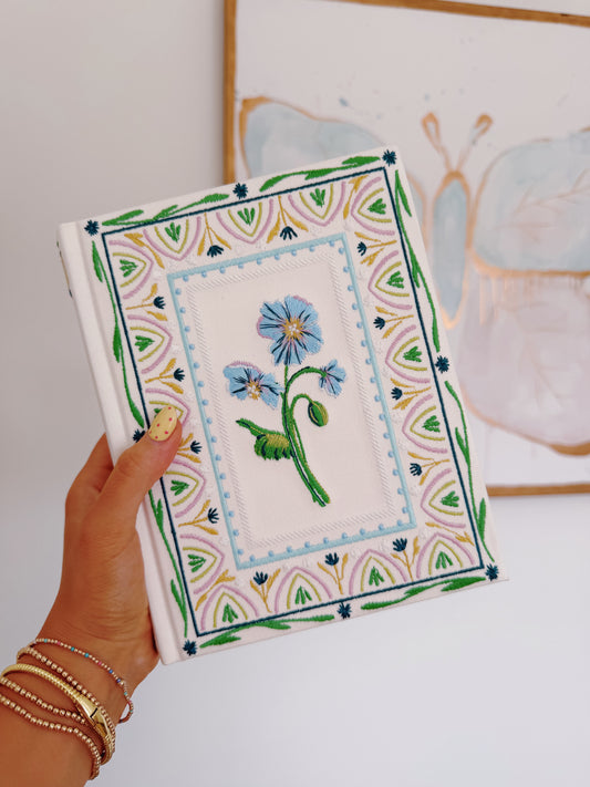 Embroidered NLT Notetaking Bible