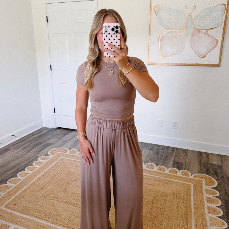 Cozy Weekend Set in Taupe