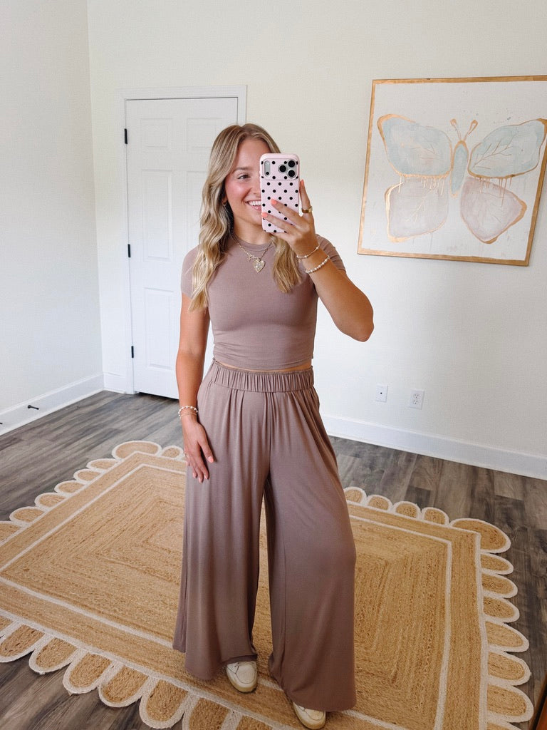 Cozy Weekend Set in Taupe
