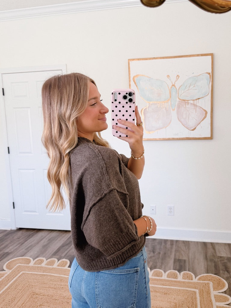 Essential Mockneck Top In Brown