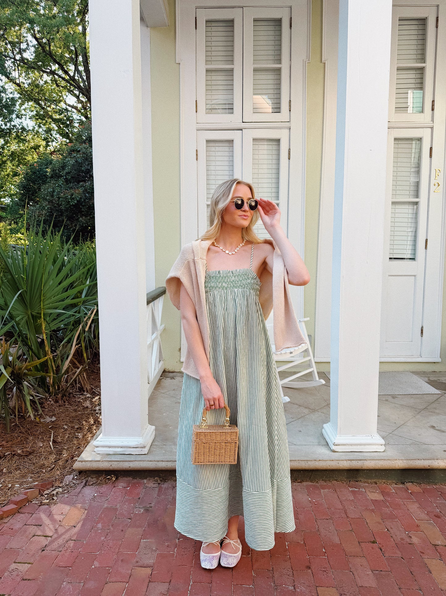 Oyster Bay Maxi