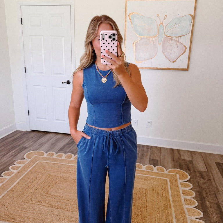 Kylie Mineral Washed Set in Navy