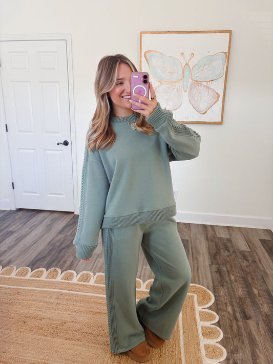 Cabin Cozy Lounge Set in Olive