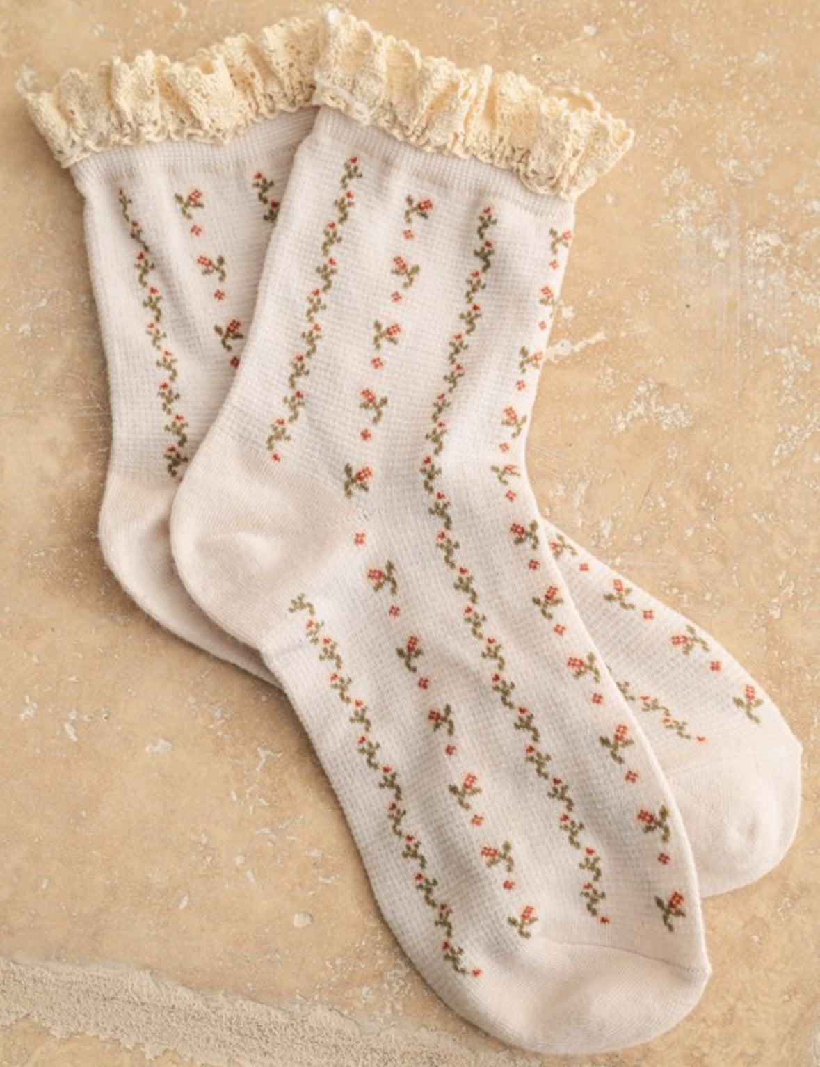 Lace Trim Socks