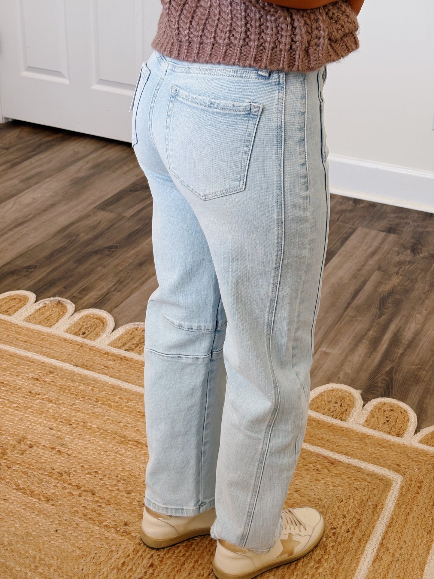 Light Wash Barrel Jeans