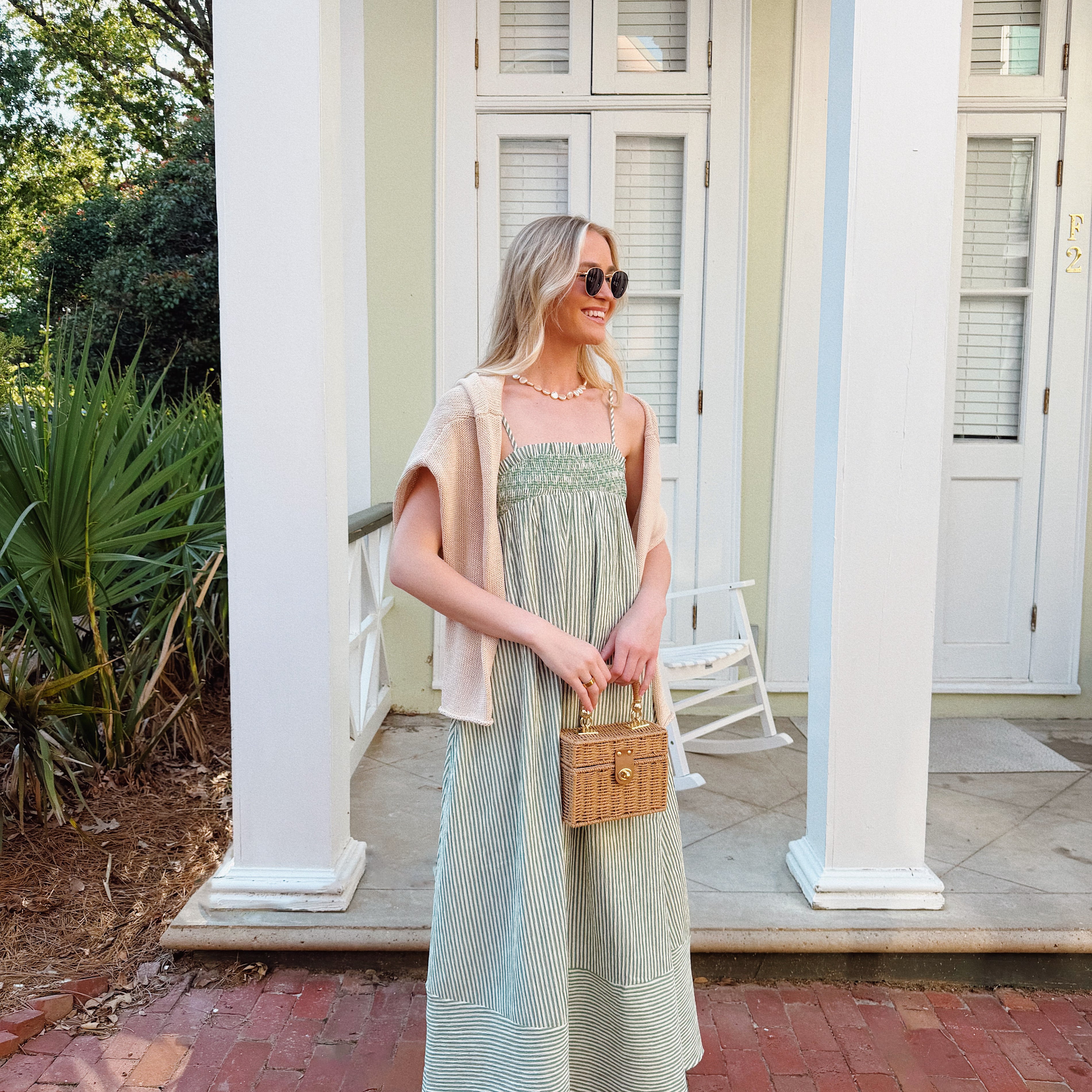 Oyster Bay Maxi