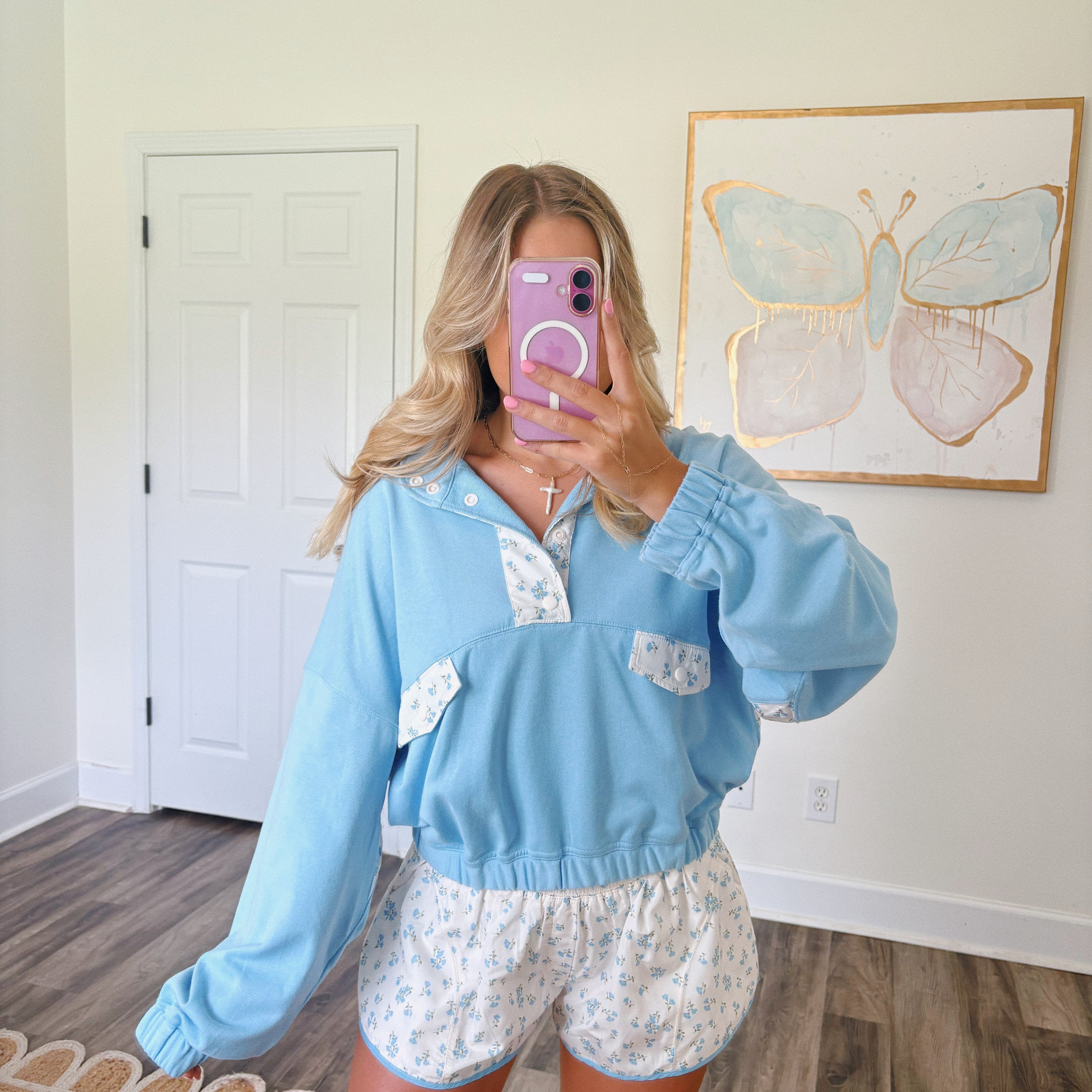 Life In Color Pullover in Blue